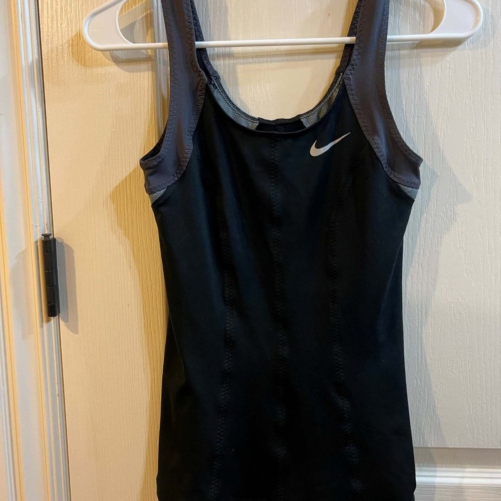 Nike Tennis Top